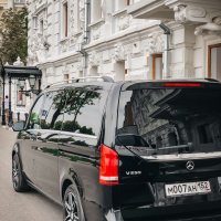 MERCEDES V-CLASS BLACK (6 мест)